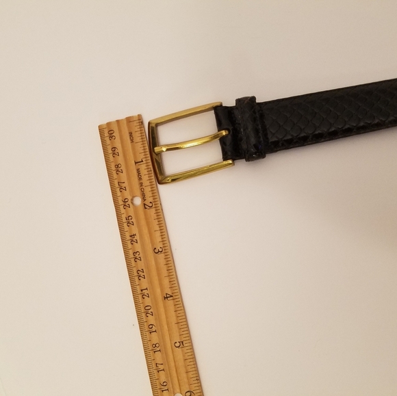Trafalgar Men's Leather Snakeskin Belt Black  Size 36 Gold Tone Square Buckle - Picture 14 of 15